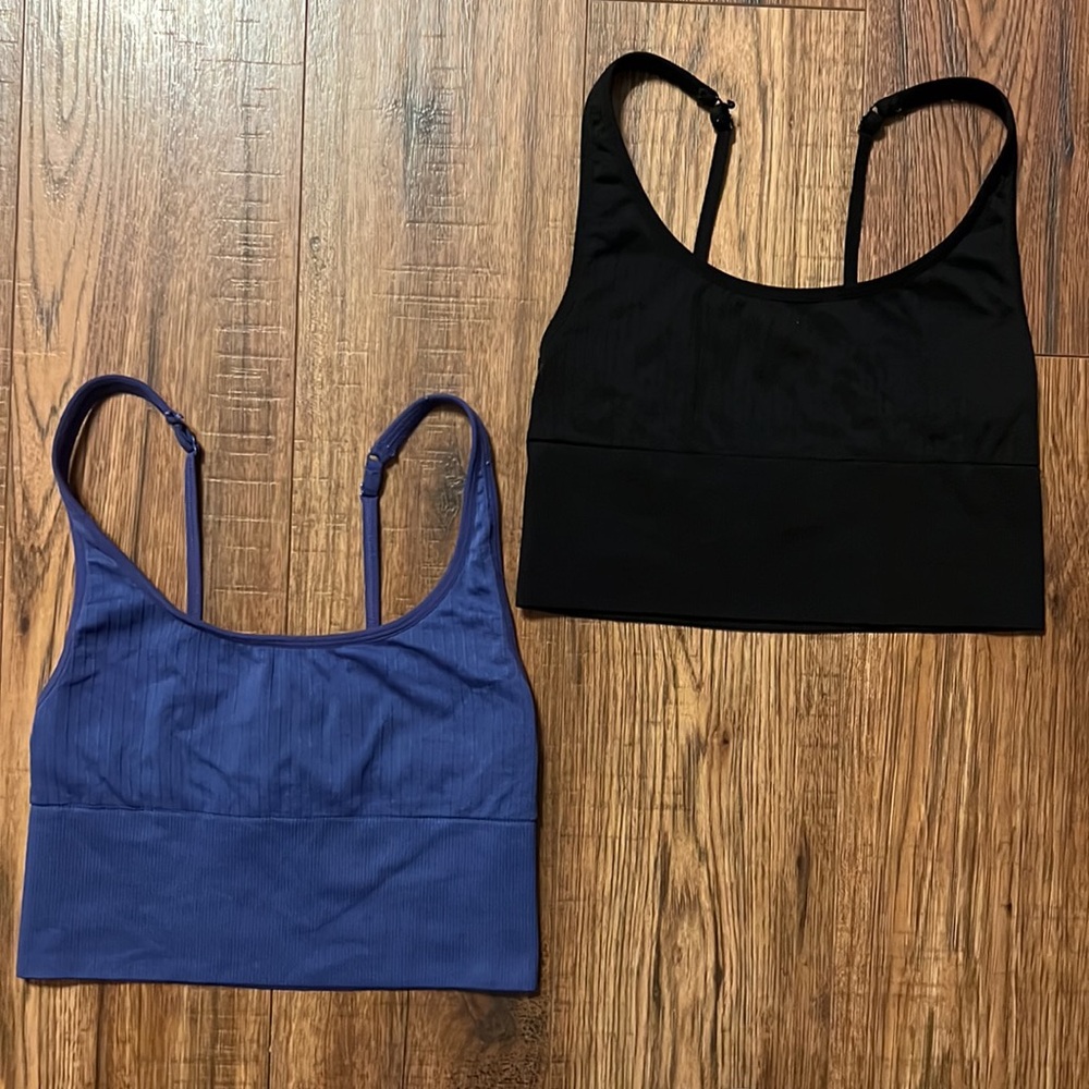 Bundle 2 VS PINK Sports Bras